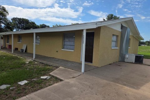 Apartamento en alquiler en Zephyrhills, Florida, 2 dormitorios, 107.02 m2 № 2107468 - foto 2