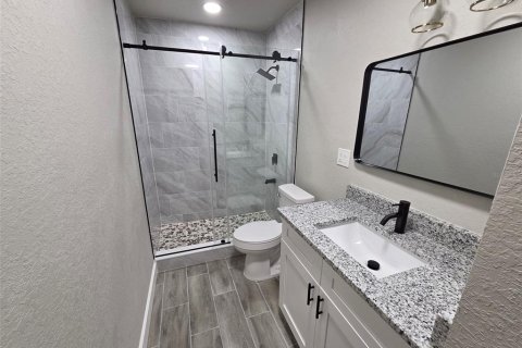 Apartamento en alquiler en Zephyrhills, Florida, 2 dormitorios, 107.02 m2 № 2107468 - foto 13
