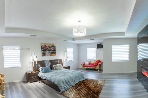 House in Homestead, Florida 5 bedrooms, 310.29 sq.m. № 1867875 - photo 23