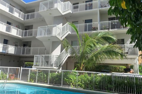 Copropriété à louer à Coral Gables, Floride: 1 chambre № 1895418 - photo 7