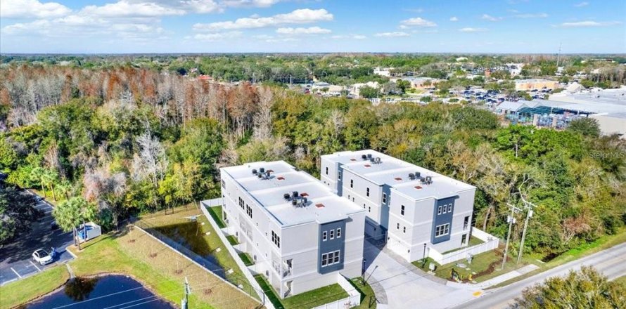 Touwnhouse à Tampa, Floride 4 chambres, 268.77 m2 № 2291197
