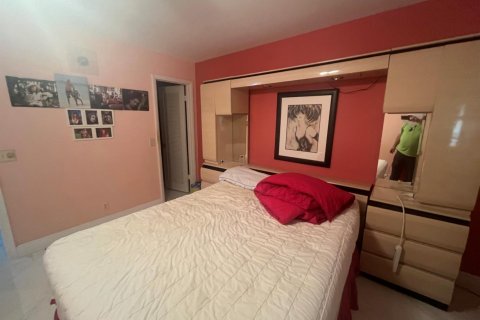 Condo in Delray Beach, Florida, 2 bedrooms  № 2243522 - photo 19