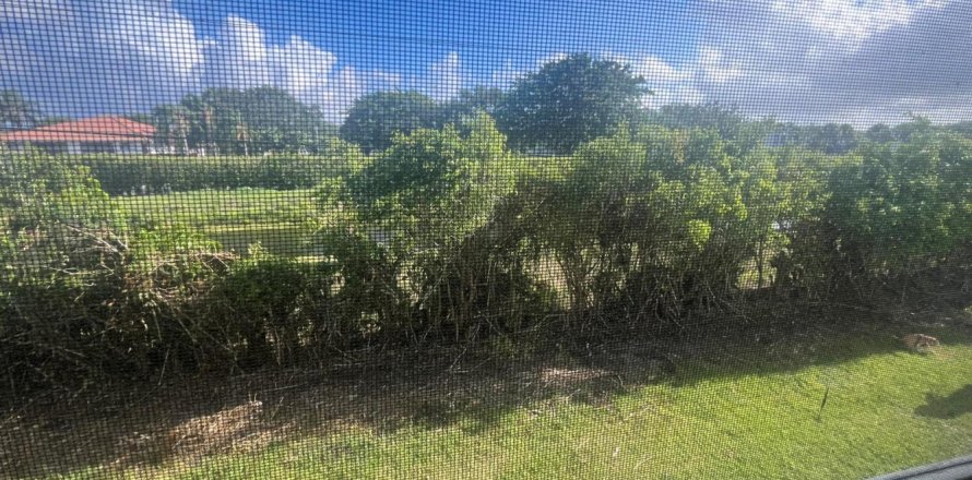 Condo in Delray Beach, Florida, 2 bedrooms  № 2243522