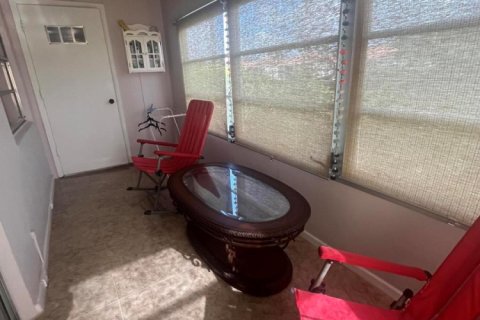 Condo in Delray Beach, Florida, 2 bedrooms  № 2243522 - photo 22