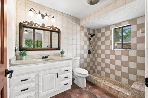 House in Orlando, Florida 3 bedrooms, 135.92 sq.m. № 2342059 - photo 16