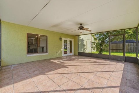 House in Orlando, Florida 3 bedrooms, 135.92 sq.m. № 2342059 - photo 22