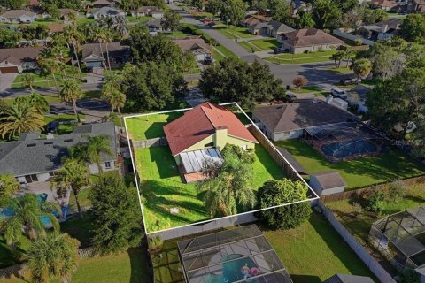 House in Orlando, Florida 3 bedrooms, 135.92 sq.m. № 2342059 - photo 4