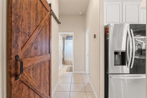 House in Spring Hill, Florida 3 bedrooms, 269.88 sq.m. № 1666988 - photo 28
