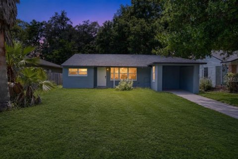 Casa en Orlando, Florida 3 dormitorios, 119.66 m2 № 2152244