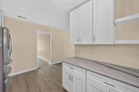 Villa ou maison à vendre à Orlando, Floride: 3 chambres, 119.66 m2 № 2152244 - photo 10