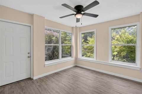 Villa ou maison à vendre à Orlando, Floride: 3 chambres, 119.66 m2 № 2152244 - photo 13