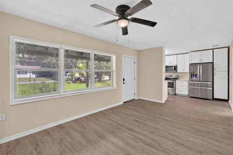 Villa ou maison à vendre à Orlando, Floride: 3 chambres, 119.66 m2 № 2152244 - photo 6