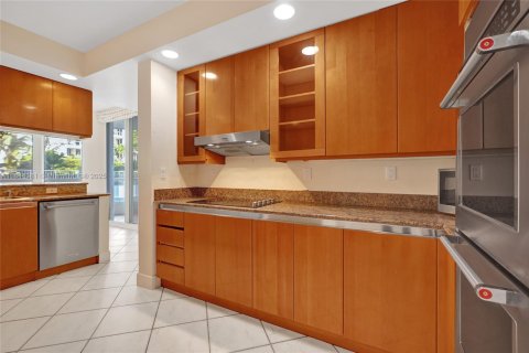 Condominio en alquiler en Aventura, Florida, 3 dormitorios, 245.26 m2 № 1936286 - foto 30