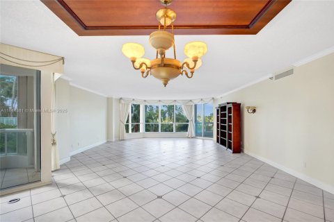 Condominio en alquiler en Aventura, Florida, 3 dormitorios, 245.26 m2 № 1936286 - foto 17