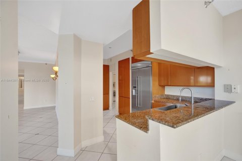 Condominio en alquiler en Aventura, Florida, 3 dormitorios, 245.26 m2 № 1936286 - foto 27