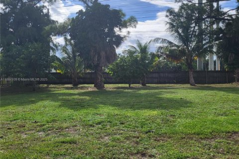 Villa ou maison à louer à Royal Palm Beach, Floride: 3 chambres, 116.41 m2 № 1933730 - photo 21