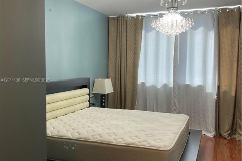 Condo in Hallandale Beach, Florida, 1 bedroom  № 2145939 - photo 29