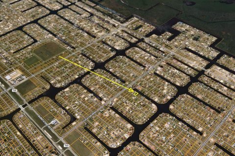 Land in Cape Coral, Florida № 1810111 - photo 5