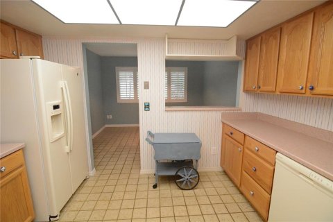Condo in Altamonte Springs, Florida, 3 bedrooms  № 1570018 - photo 9