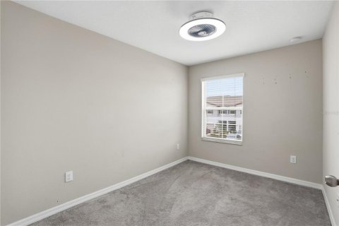 Townhouse in Sun City Center, Florida 3 bedrooms, 154.5 sq.m. № 2396229 - photo 30