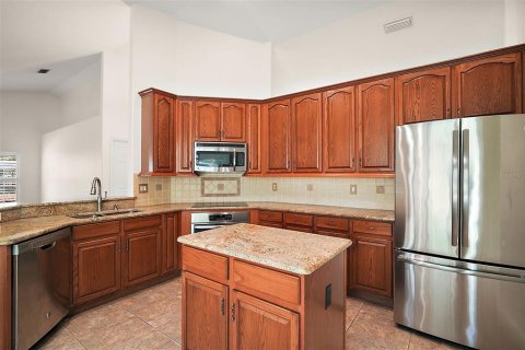 Casa en venta en Mount Dora, Florida, 3 dormitorios, 197.14 m2 № 1873886 - foto 18