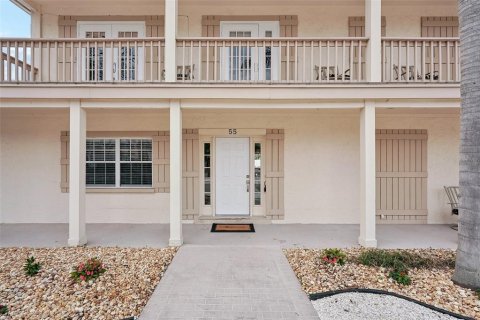 Villa ou maison à louer à Sarasota, Floride: 6 chambres, 285.3 m2 № 252237 - photo 5