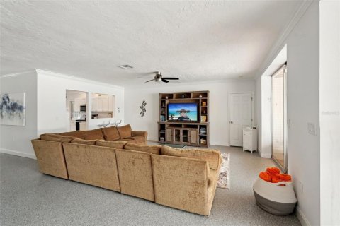Villa ou maison à louer à Sarasota, Floride: 6 chambres, 285.3 m2 № 252237 - photo 14