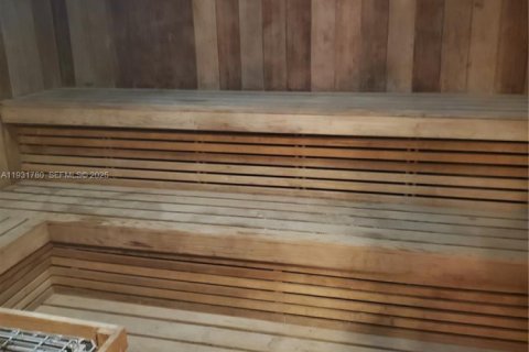 Снять в аренду кондоминиум в Майами-Бич, Флорида 1 спальня, 63.45м2, № 1990541 - фото 27