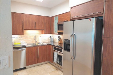 Снять в аренду кондоминиум в Майами-Бич, Флорида 1 спальня, 63.45м2, № 1990541 - фото 7