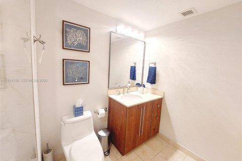 Снять в аренду кондоминиум в Майами-Бич, Флорида 1 спальня, 63.45м2, № 1990541 - фото 16