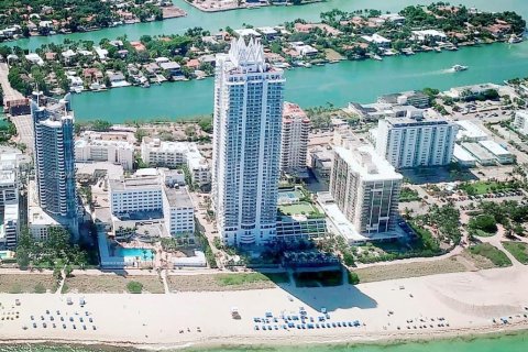 Снять в аренду кондоминиум в Майами-Бич, Флорида 1 спальня, 63.45м2, № 1990541 - фото 2