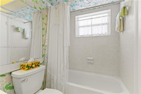 Купить кондоминиум в Лодерхилл, Флорида 1 спальня, 65.03м2, № 2022933 - фото 10