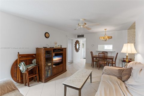 Купить кондоминиум в Лодерхилл, Флорида 1 спальня, 65.03м2, № 2022933 - фото 8