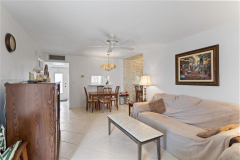 Купить кондоминиум в Лодерхилл, Флорида 1 спальня, 65.03м2, № 2022933 - фото 9