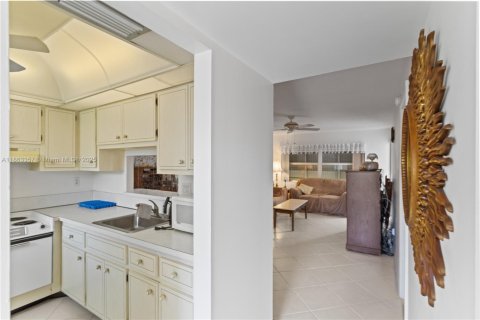 Купить кондоминиум в Лодерхилл, Флорида 1 спальня, 65.03м2, № 2022933 - фото 24