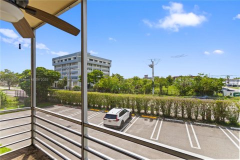 Купить кондоминиум в Лодерхилл, Флорида 1 спальня, 65.03м2, № 2022933 - фото 27