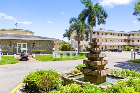 Купить кондоминиум в Лодерхилл, Флорида 1 спальня, 65.03м2, № 2022933 - фото 30