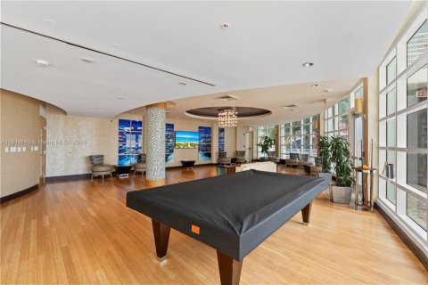 Copropriété à louer à Miami, Floride: 2 chambres, 92.9 m2 № 1845975 - photo 24
