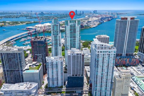 Copropriété à louer à Miami, Floride: 2 chambres, 92.9 m2 № 1845975 - photo 26