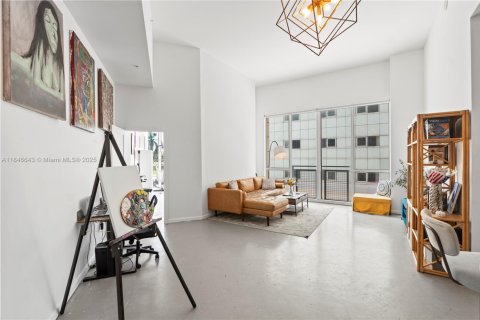 Copropriété à louer à Miami, Floride: 2 chambres, 92.9 m2 № 1845975 - photo 6