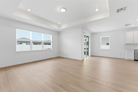 House in Spring Hill, Florida 4 bedrooms, 171.87 sq.m. № 2235469 - photo 6