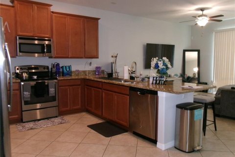 Touwnhouse à vendre à Lakeland, Floride: 2 chambres, 121.79 m2 № 1636911 - photo 3