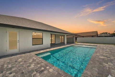 Villa ou maison à vendre à Palm Coast, Floride: 4 chambres, 177.91 m2 № 2344522 - photo 4
