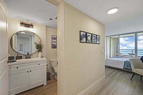 Copropriété à louer à Boca Raton, Floride: 2 chambres, 133.59 m2 № 2251545 - photo 24