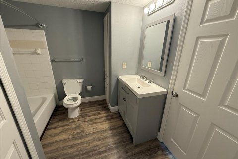 Condo in Tampa, Florida, 1 bedroom  № 1521003 - photo 12