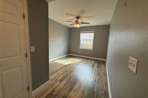 Condo in Tampa, Florida, 1 bedroom  № 1521003 - photo 7