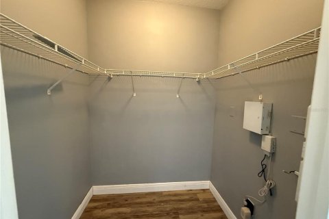 Condo in Tampa, Florida, 1 bedroom  № 1521003 - photo 11