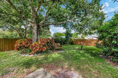 Casa en venta en Saint Petersburg, Florida, 2 dormitorios, 92.16 m2 № 1747361 - foto 17