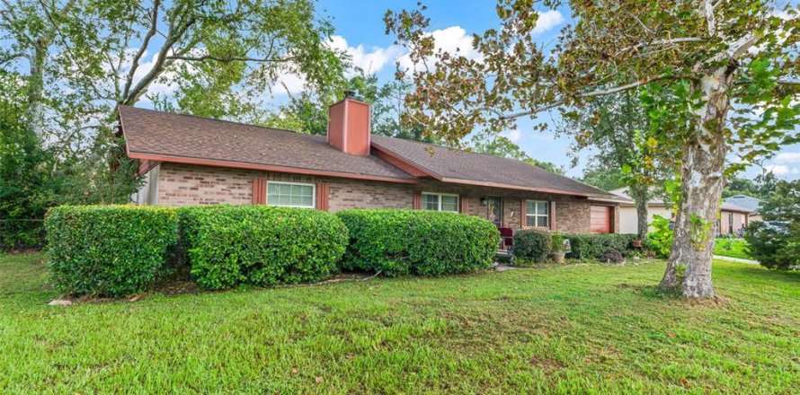 Casa en Ocala, Florida 3 dormitorios, 132.85 m2 № 2386350