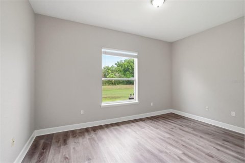House in Auburndale, Florida 5 bedrooms, 245.17 sq.m. № 2220302 - photo 21